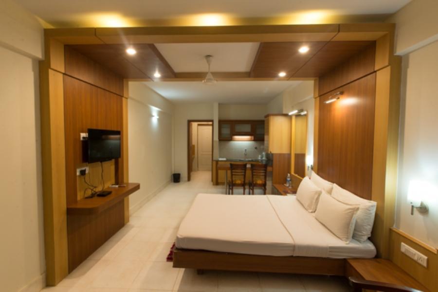Empires Hotel Puri Buitenkant foto